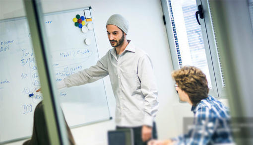 高(gāo)級程序員(yuán)